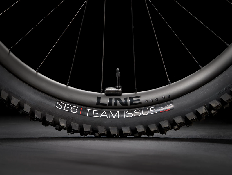 Trek Rail 9.9 CX Race Full Suspension Electric Mountain Bike 2024 in Lava Red-3